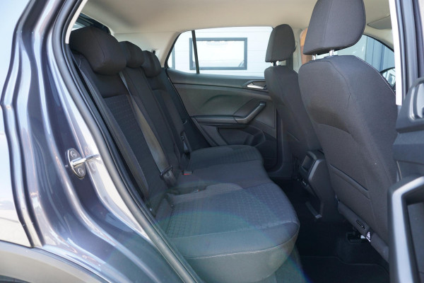 Volkswagen T-Cross 1.0 TSI Life + CAMERA / TREKHAAK / APPLE CARPLAY