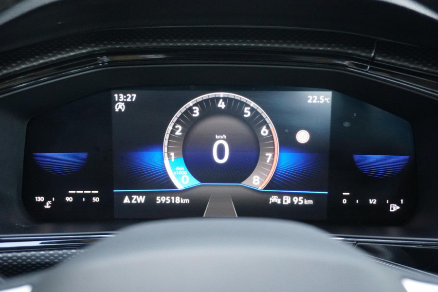 Volkswagen T-Cross 1.0 TSI Life + CAMERA / TREKHAAK / APPLE CARPLAY