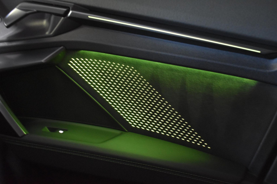 Audi RS3 Sportback 2.5 TFSI RS3 quattro HULK Pano HUD Kuip Lane Sonos Camera RS3 400PK