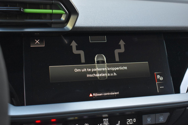 Audi RS3 Sportback 2.5 TFSI RS3 quattro HULK Pano HUD Kuip Lane Sonos Camera RS3 400PK