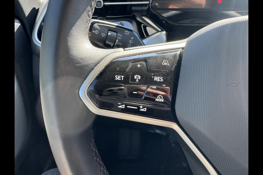 Volkswagen ID. Buzz Pure 59 kWh 170pk Stoelverwarming | Adaptieve Cruise |  Getint glas | Nederlandse auto | Regensensor