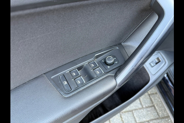 Volkswagen Tiguan Allspace 1.5 TSI Highline Business R - Automaat - Navi - Camera - Org.NL