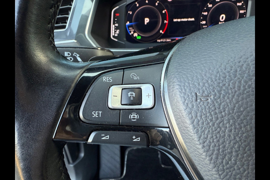 Volkswagen Tiguan Allspace 1.5 TSI Highline Business R - Automaat - Navi - Camera - Org.NL