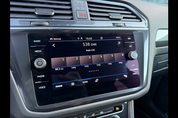 Volkswagen Tiguan Allspace 1.5 TSI Highline Business R - Automaat - Navi - Camera - Org.NL