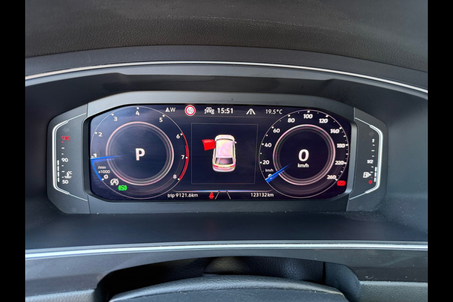 Volkswagen Tiguan Allspace 1.5 TSI Highline Business R - Automaat - Navi - Camera - Org.NL