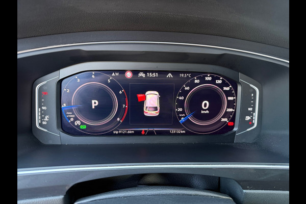 Volkswagen Tiguan Allspace 1.5 TSI Highline Business R - Automaat - Navi - Camera - Org.NL