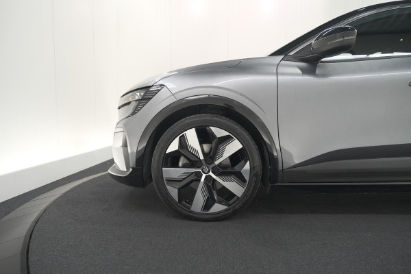 Renault Mégane E-Tech EV40 Boost Charge Techno | SOH 95,5% | Camera | Apple Carplay | Parkeersensoren