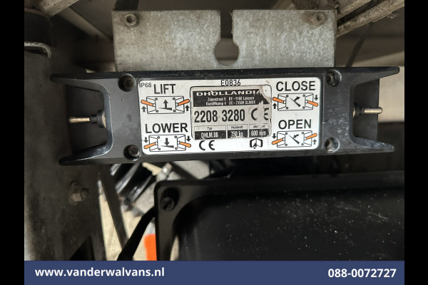 Ford Transit 2.0 TDCI 130pk Bakwagen Laadklep Euro6 Airco | Cruisecontrol | Verwarmde Voorruit Bijrijdersbank