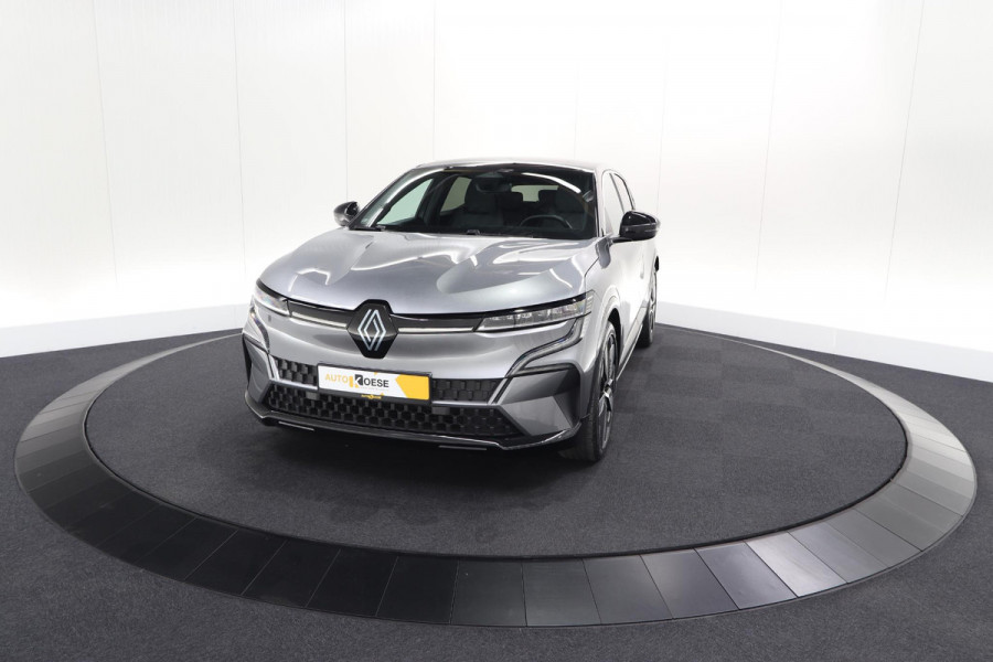 Renault Mégane E-Tech EV40 Boost Charge Techno | SOH 95,5% | Camera | Apple Carplay | Parkeersensoren