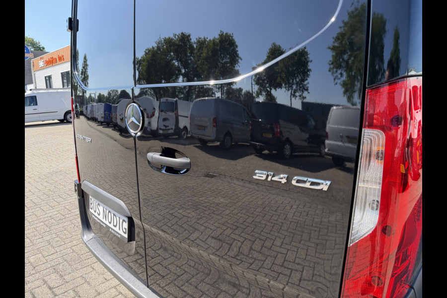 Mercedes-Benz Sprinter 314 2.2 CDI autmaat L1H2 zwart / euro 6 / bpm vij / vaste prijs rijklaar € 23.950 ex btw / lease vanaf € 391 / cruise en climate control / achteruit camera / navigatie