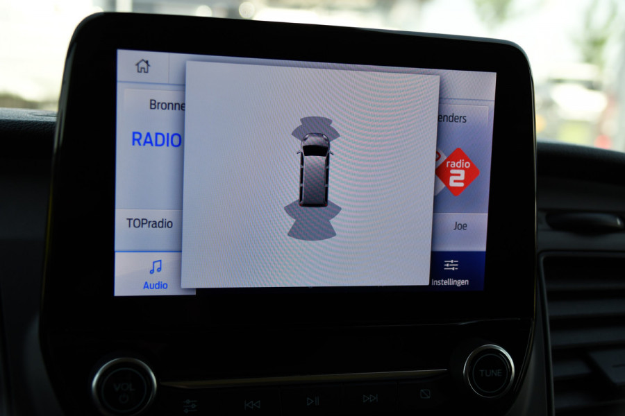 Ford Transit Custom 300 2.0 TDCI L2H1 PB Edition Camera, Cruise, Carplay, Automaat, 130pk, LED, Sensoren, Multimedia, Trekhaak, Uniek!