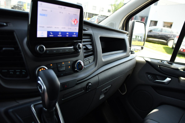 Ford Transit Custom 300 2.0 TDCI L2H1 PB Edition Camera, Cruise, Carplay, Automaat, 130pk, LED, Sensoren, Multimedia, Trekhaak, Uniek!