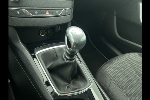 Peugeot 308 SW 1.2 111PK PureTech Active * Distributie vv bij 85Dkm.* / Trekhaak / Navigatie / Airco-ecc./ Pdc./ Radio multimedia / / Apk 02-2028
