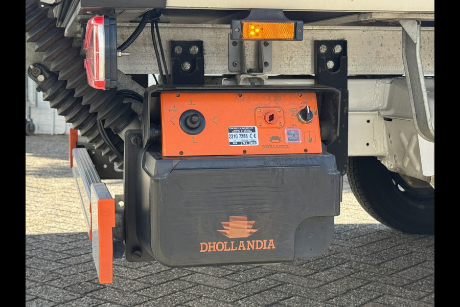 Volkswagen Crafter 35 2.0 TDI L4 Bakwagen+laadklep Cruise Airconditioning Media player Bluetooth All season banden