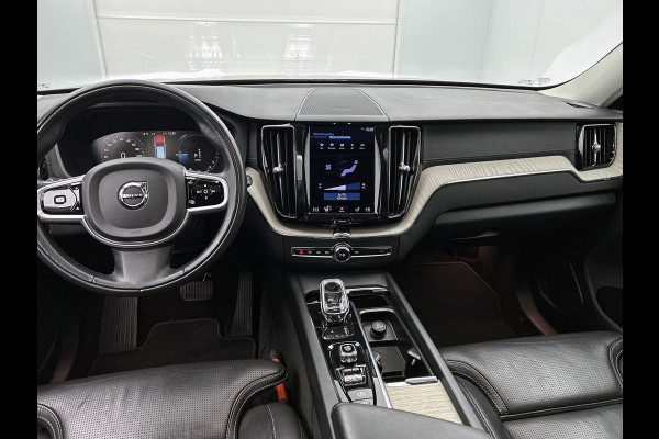 Volvo XC60 2.0 T6 Hybride AWD Inscription / SOH 88% / Panoramadak / Trekhaak / Leder lux./Stuur-Stoelverw / Pdc+camera / Audio & Park Ass./ Lighting / Apk 06-2027