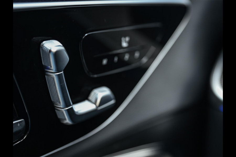 Mercedes-Benz GLC 300e 4MATIC AMG Line | Panoramadak | Burmester | Night pack | Head-up | 360 camera | Digital light | Keyless | Stoelverwarming | Ambiance interieur