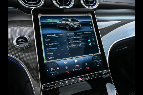 Mercedes-Benz GLC 300e 4MATIC AMG Line | Panoramadak | Burmester | Night pack | Head-up | 360 camera | Digital light | Keyless | Stoelverwarming | Ambiance interieur