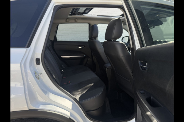 Suzuki Vitara 1.5 Hybrid Style Automaat Carplay Panorama Camera Adaptieve cruise All season