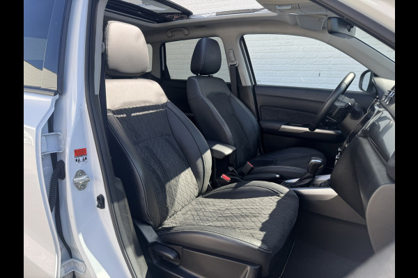 Suzuki Vitara 1.5 Hybrid Style Automaat Carplay Panorama Camera Adaptieve cruise All season