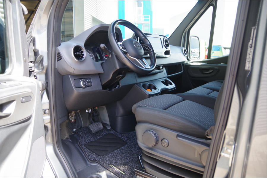 Mercedes-Benz Sprinter 214 2.2 CDI L1H2 AUT. LED, MBUX 10'', 2T TREKGEWICHT, 360 CAMERA, STOELVERWARMING, CRUISE, LEDER STUUR, GEVEERDE STOEL