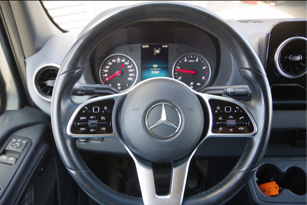 Mercedes-Benz Sprinter 214 2.2 CDI L1H2 AUT. LED, MBUX 10'', 2T TREKGEWICHT, 360 CAMERA, STOELVERWARMING, CRUISE, LEDER STUUR, GEVEERDE STOEL