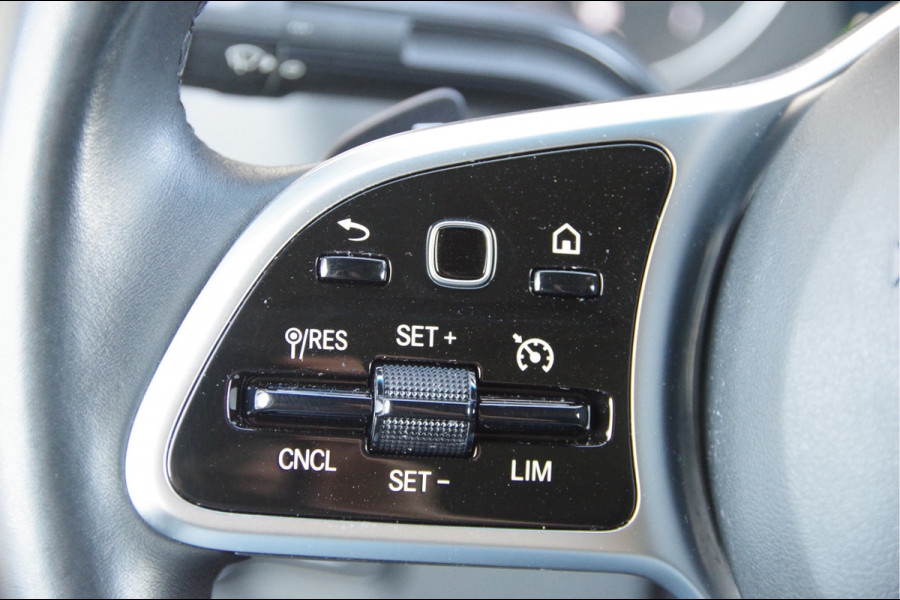 Mercedes-Benz Sprinter 214 2.2 CDI L1H2 AUT. LED, MBUX 10'', 2T TREKGEWICHT, 360 CAMERA, STOELVERWARMING, CRUISE, LEDER STUUR, GEVEERDE STOEL
