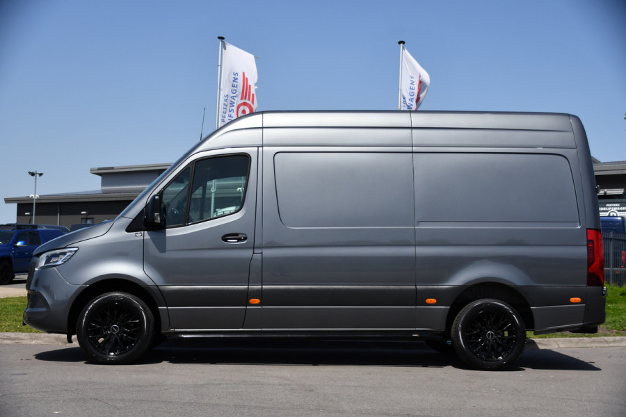 Mercedes-Benz Sprinter 319 V6 3.0 CDI L2H2 PB Edition 360 Camera, Adaptieve Cruise, Carplay, 3500kg Trekhaak, Automaat, 10,5'' Mbux, Sensoren, Uniek!