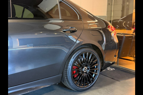 Mercedes-Benz C-Klasse 300 e AMG night Pano Memory 360Camera