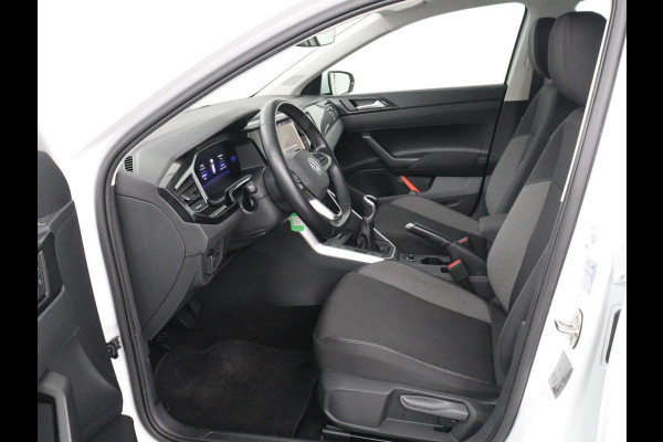Volkswagen Polo 1.0 TSI Life | Carplay | Navigatie | Parkeerhulp | Adaptive cruise | Airco | File Assistent | Bluetooth | Digital Cockpit | Full LED | Origineel NL