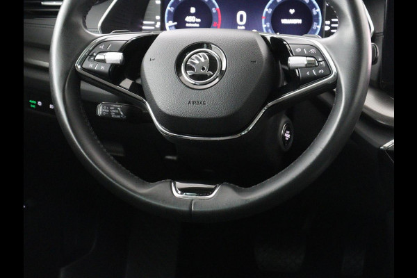Škoda Octavia 1.0 e-TSI Business Edition | Trekhaak | Adaptive cruise | Carplay | Navigatie | Keyless | Full LED | Parkeerhulp | Virtual Cockpit | Climate control