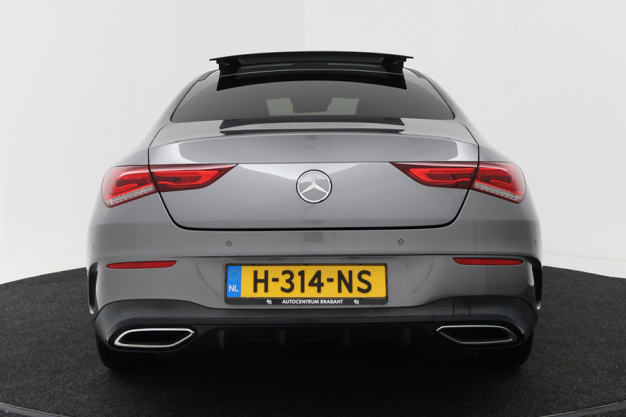 Mercedes-Benz CLA-Klasse 200 Business Solution AMG (PANORAMADAK, SFEERVERLICHTING, STOELVERWARMING, 1e EIGENAAR, GOED ONDERHOUDEN)