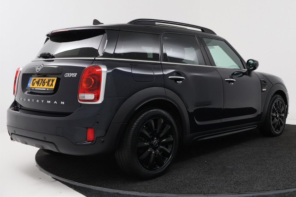 MINI Countryman 1.5 Cooper Chili (PANORAMADAK, STOELVERWARMING, HEAD-UP, CLIMA, H/K, VOORRUIT VERWARMING, LED)