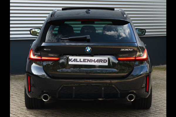 BMW 3 Serie Touring 330e xDrive M-Sport - Pano - Driving Ass Prof - Trekhaak - Head-up