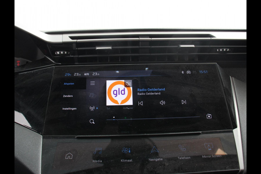 Peugeot 408 1.2 Hybrid 145 e-DCS6 Allure Automaat Navigatie Apple Carplay/Android Auto Camera Parkeersensoren Adaptive Cruise Control Full LED Lichtmetalen velgen Climate Control Camera