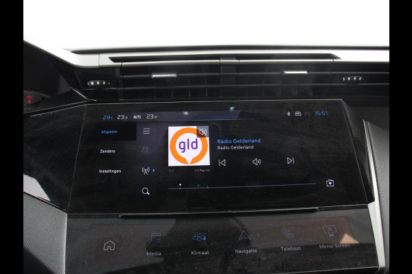Peugeot 408 1.2 Hybrid 145 e-DCS6 Allure Automaat Navigatie Apple Carplay/Android Auto Camera Parkeersensoren Adaptive Cruise Control Full LED Lichtmetalen velgen Climate Control Camera