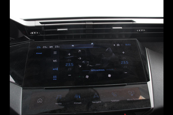 Peugeot 408 1.2 Hybrid 145 e-DCS6 Allure Automaat Navigatie Apple Carplay/Android Auto Camera Parkeersensoren Adaptive Cruise Control Full LED Lichtmetalen velgen Climate Control Camera