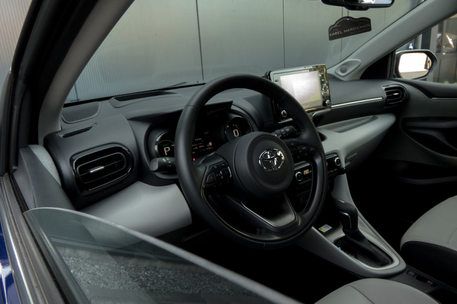 Toyota Yaris 1.5 Hybrid 115 First Edition | JBL | Head Up | ACC | Leder |