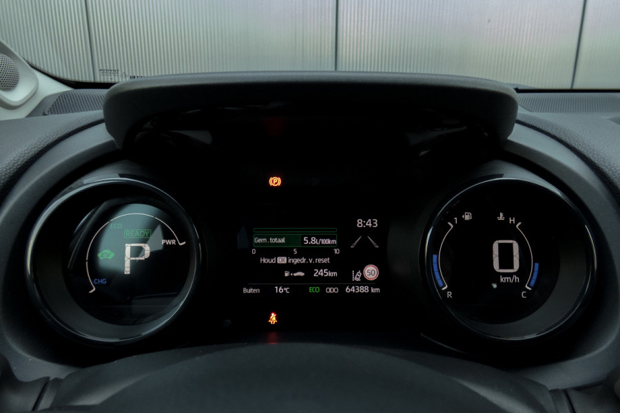Toyota Yaris 1.5 Hybrid 115 First Edition | JBL | Head Up | ACC | Leder |
