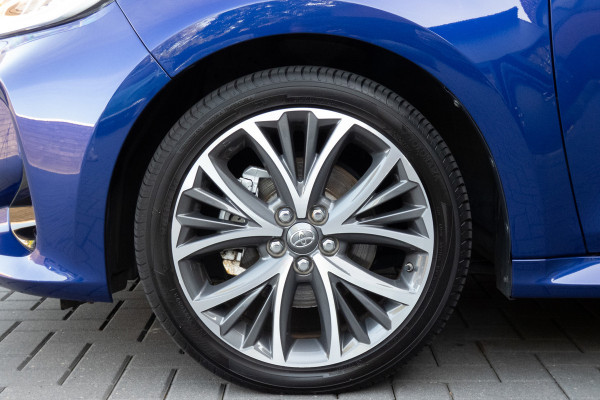 Toyota Yaris 1.5 Hybrid 115 First Edition | JBL | Head Up | ACC | Leder |