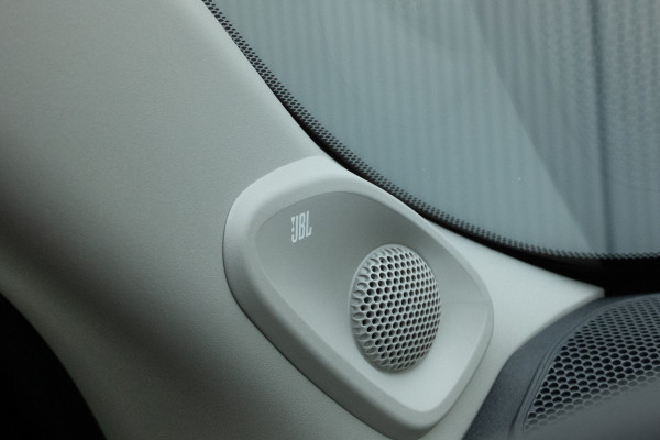 Toyota Yaris 1.5 Hybrid 115 First Edition | JBL | Head Up | ACC | Leder |