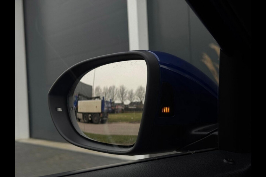 Volkswagen T-Roc 1.5 TSI | 3x R-Line | Camera | LED | 2025