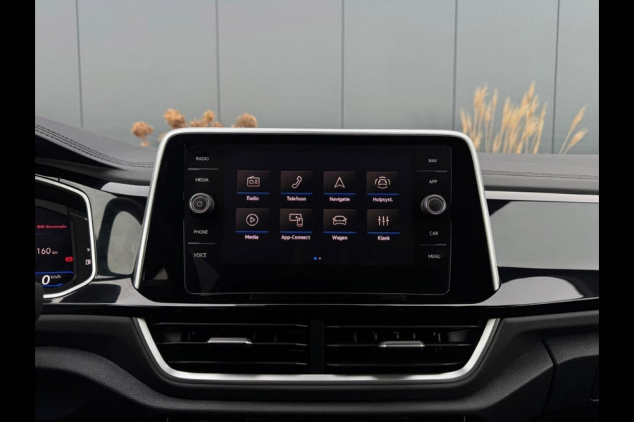 Volkswagen T-Roc 1.5 TSI | 3x R-Line | Camera | LED | 2025