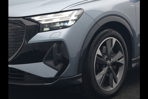 Audi Q4 e-tron 40 S Line 77 kWh 204pk | Adaptive Cruise | Valcona Lederen Sportstoelen Verwarmd | 20"L.M | Apple Carplay | Keyless | Blis | Camera | Virtual | Navigatie | DAB |