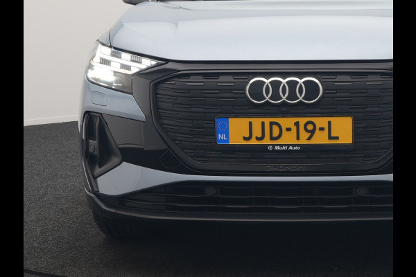 Audi Q4 e-tron 40 S Line 77 kWh 204pk | Adaptive Cruise | Valcona Lederen Sportstoelen Verwarmd | 20"L.M | Apple Carplay | Keyless | Blis | Camera | Virtual | Navigatie | DAB |