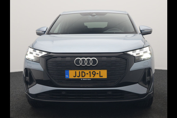 Audi Q4 e-tron 40 S Line 77 kWh 204pk | Adaptive Cruise | Valcona Lederen Sportstoelen Verwarmd | 20"L.M | Apple Carplay | Keyless | Blis | Camera | Virtual | Navigatie | DAB |