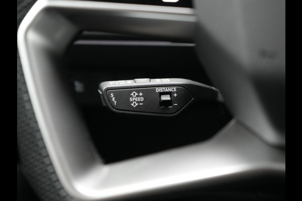 Audi Q4 e-tron Sportback 40 S Line 77 kWh 204pk | Adaptive Cruise | Valcona Lederen Sportstoelen Verwarmd | 20"L.M | Apple Carplay | Keyless | Blis | Camera | Virtual | Navigatie | DAB |