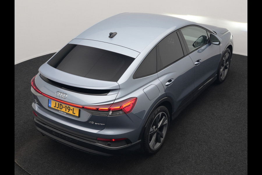Audi Q4 e-tron Sportback 40 S Line 77 kWh 204pk | Adaptive Cruise | Valcona Lederen Sportstoelen Verwarmd | 20"L.M | Apple Carplay | Keyless | Blis | Camera | Virtual | Navigatie | DAB |