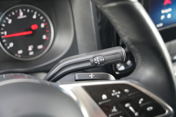 Mercedes-Benz Vito 119 CDI L3 Pro DC 190pk - 2x Schuif - Trekhaak - Stoelverwarming - Multibeam LED - Camera - Rijklaar