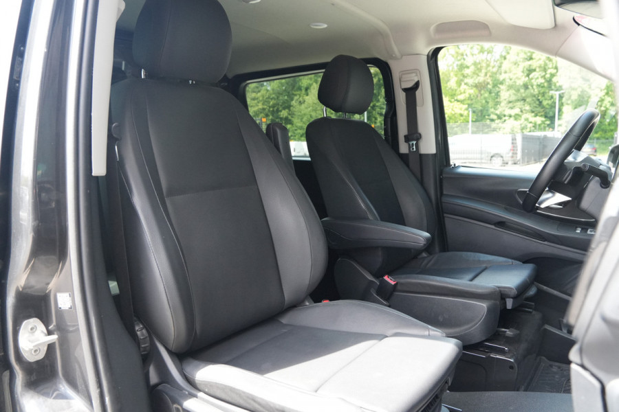 Mercedes-Benz Vito 119 CDI L3 Pro DC 190pk - 2x Schuif - Trekhaak - Stoelverwarming - Multibeam LED - Camera - Rijklaar