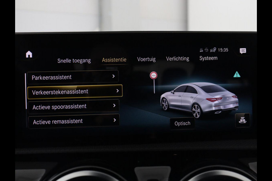 Mercedes-Benz CLA-Klasse 180 Business Solution AMG | Stoelverwarming | Leder/Alcantara | Navigatie | Park Assist | Widescreen | Full LED | Climate control | Bluetooth | Cruise control | Sportstoelen